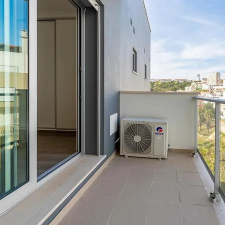 T2 Kress Apartment
