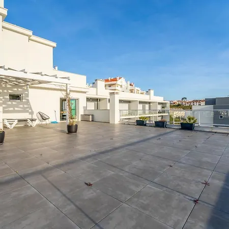 T2 Kress Apartment *